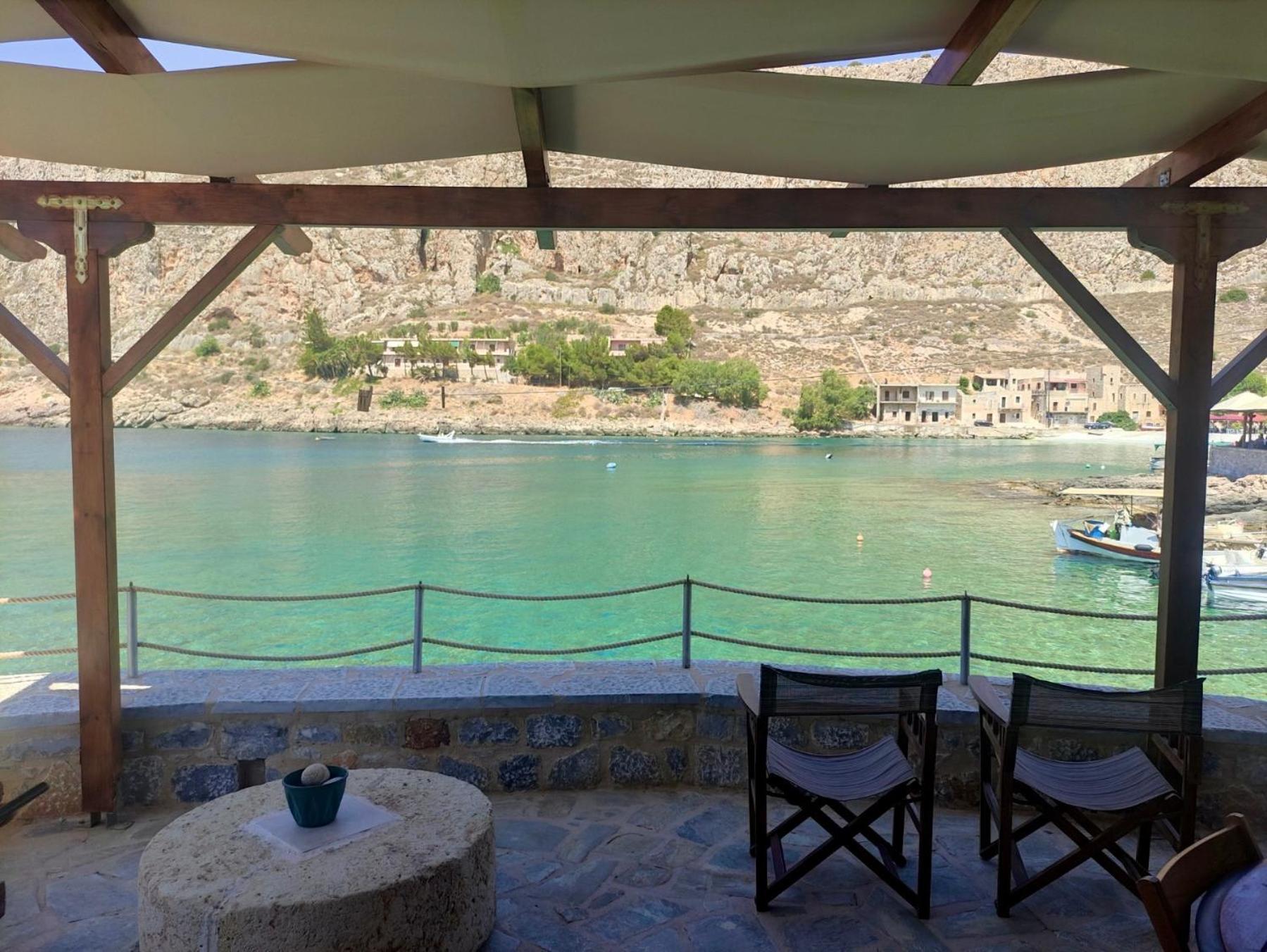 Milopetra Villa Yerolimin Buitenkant foto